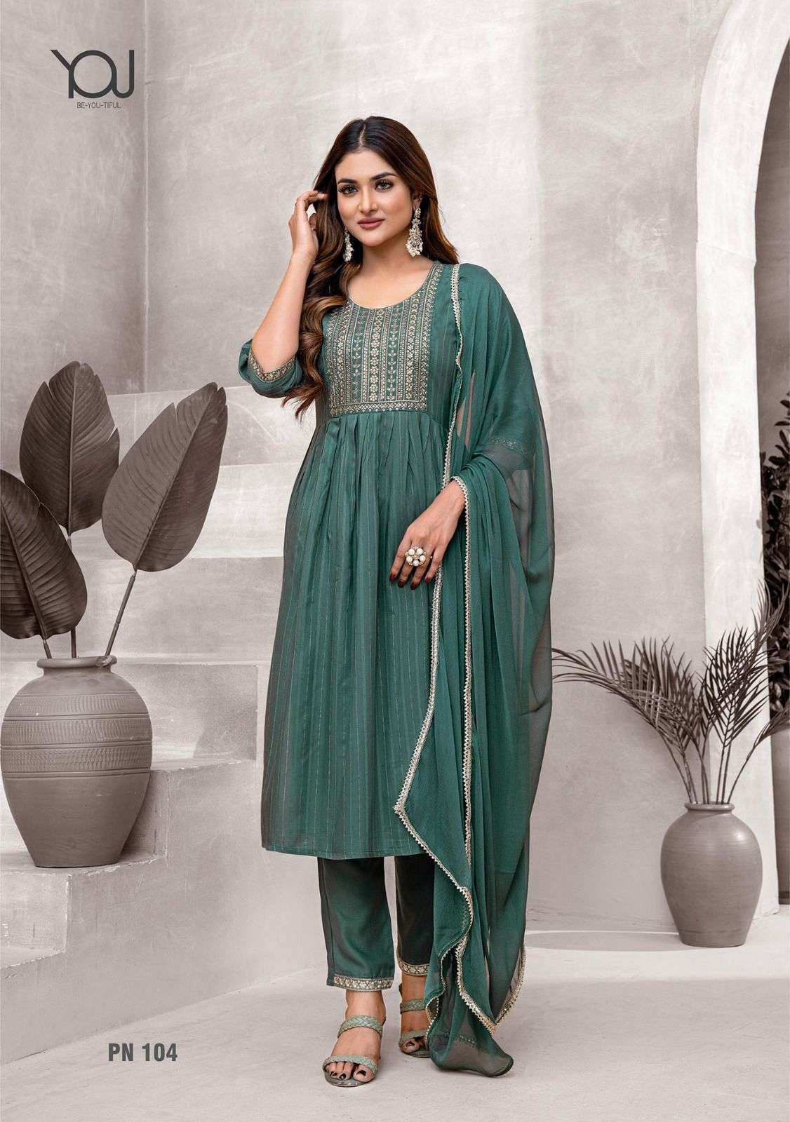 Wanna Pearl Naira Wholesale Kurti Market in India