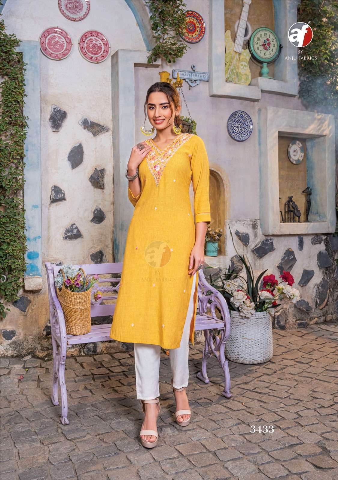 Buy online Yellow Cotton Kurti from Kurta Kurtis for Women by Shree Kanha  Collection for ₹300 at 25% off | 2024 Limeroad.com
