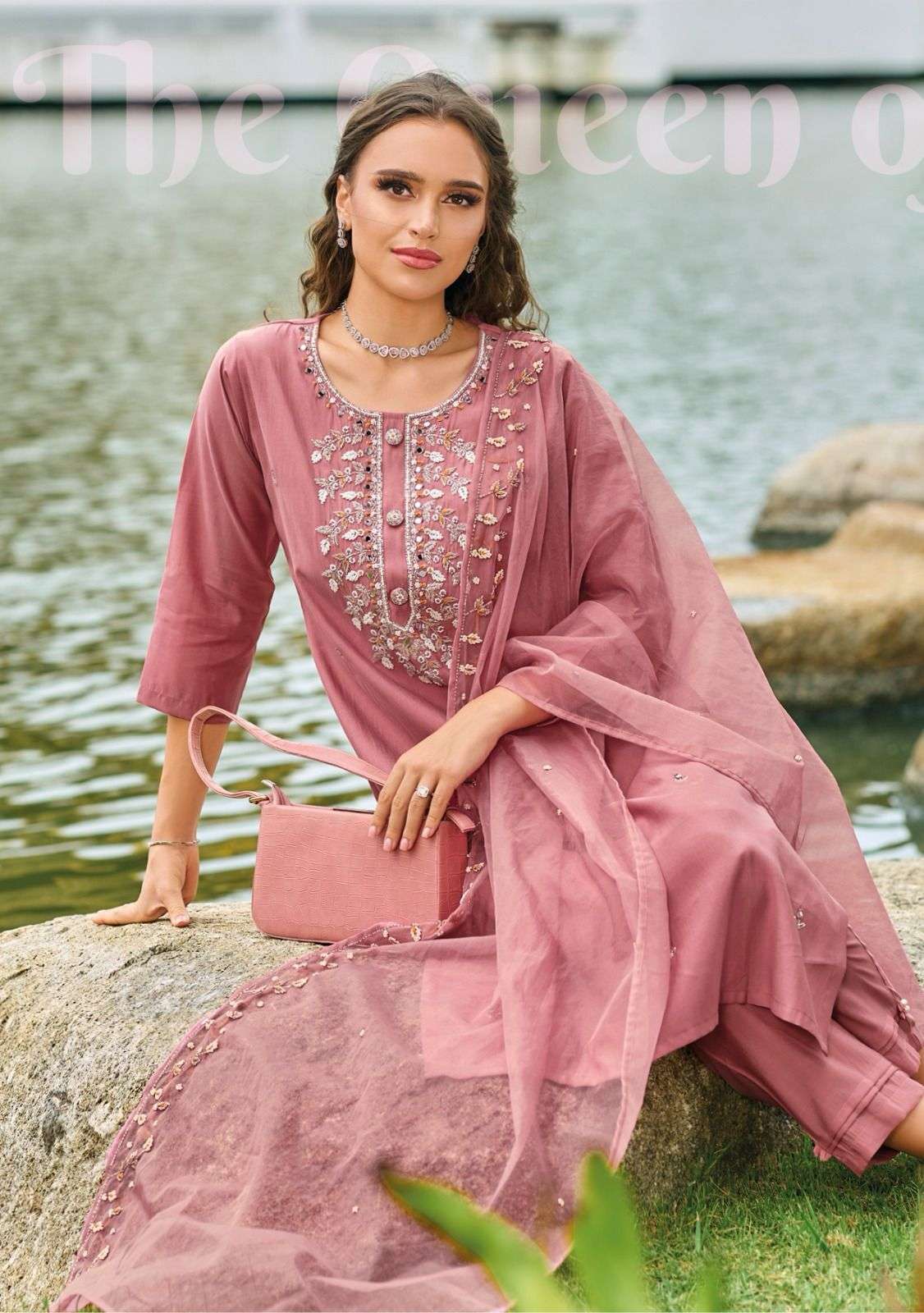 KAILEE FASHION EHASSAS Kurti pant dupatta 