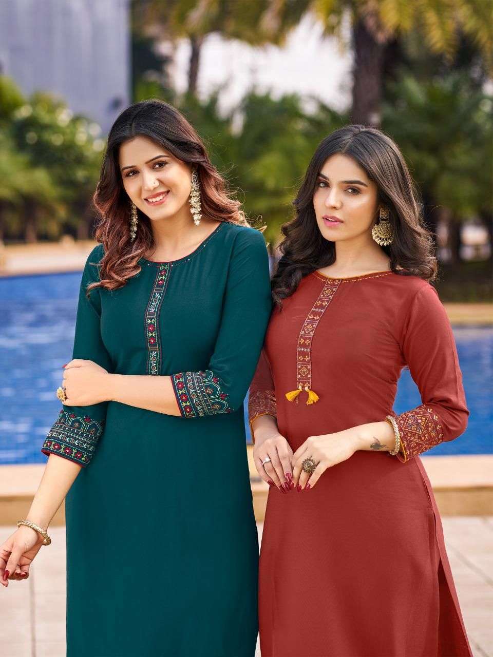 TANIKSH SAMRTI Kurti Suppliers in Surat