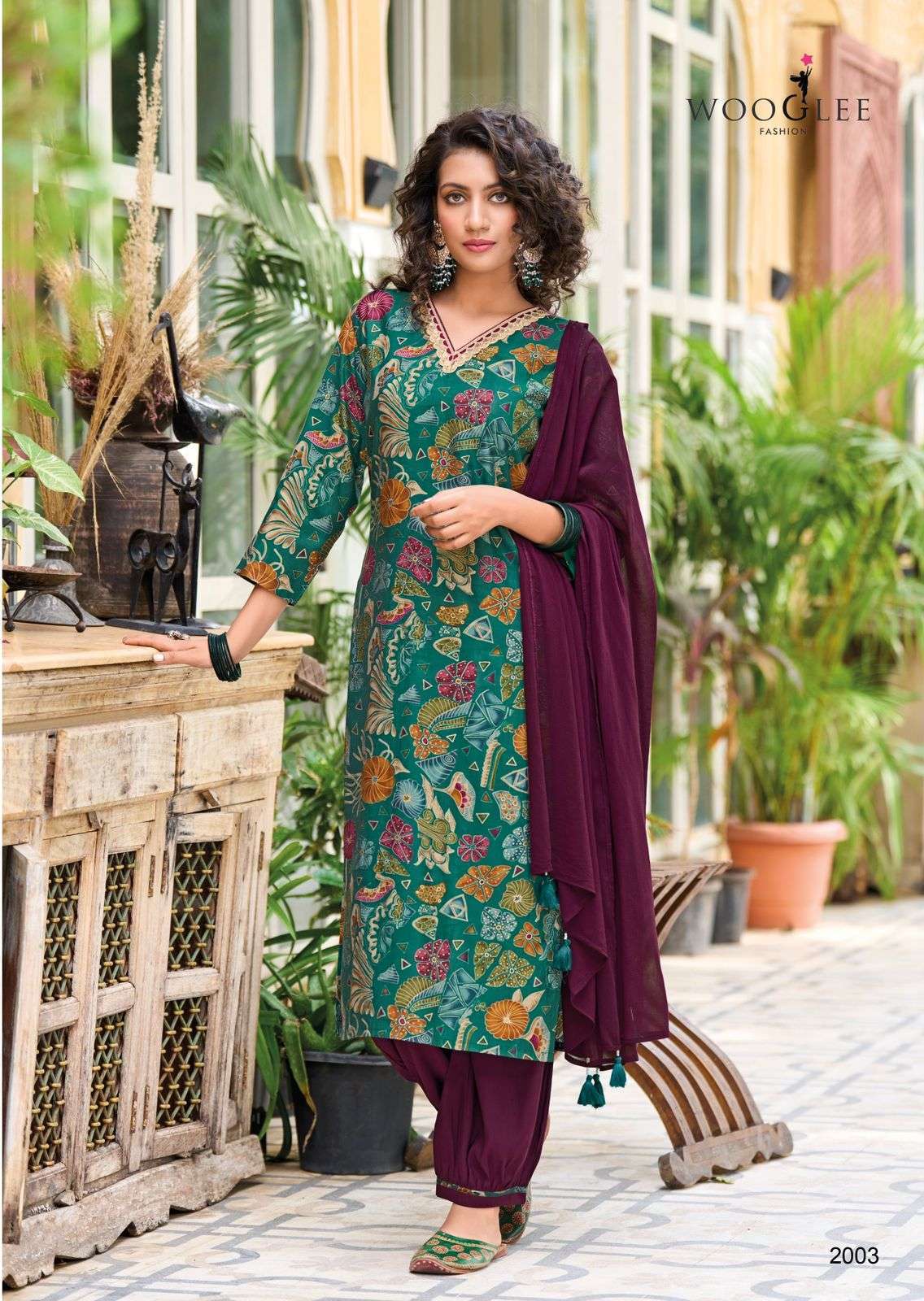 Wooglee Khwaab Branded Kurti Manufacturer market in surat