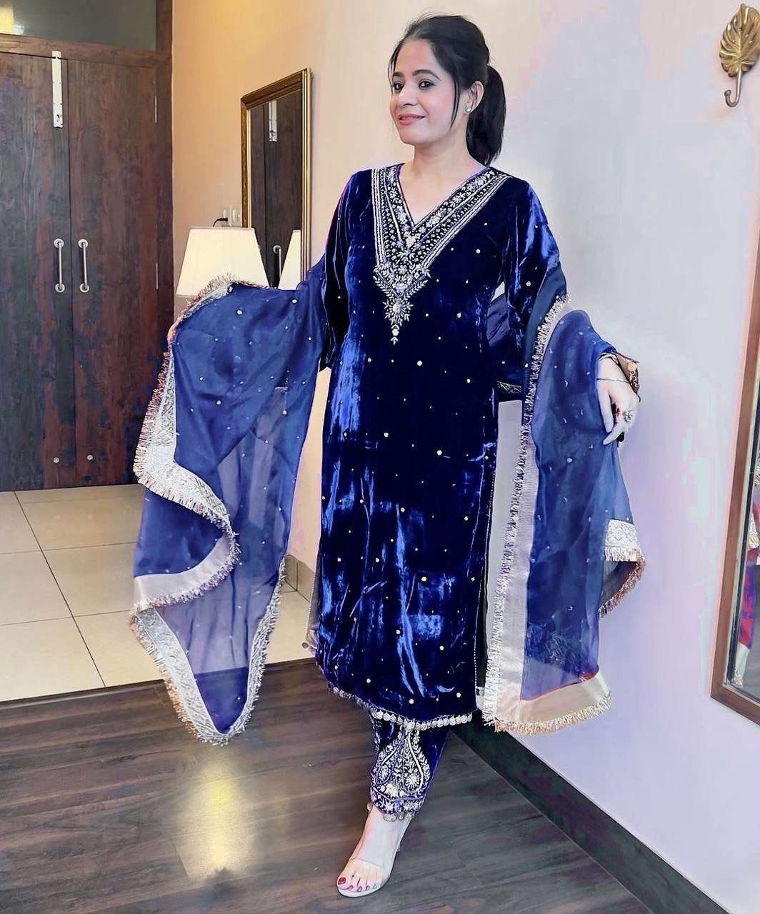 1158 Heavy Velvet Embroidered Indian Salwar Kameez Retailers