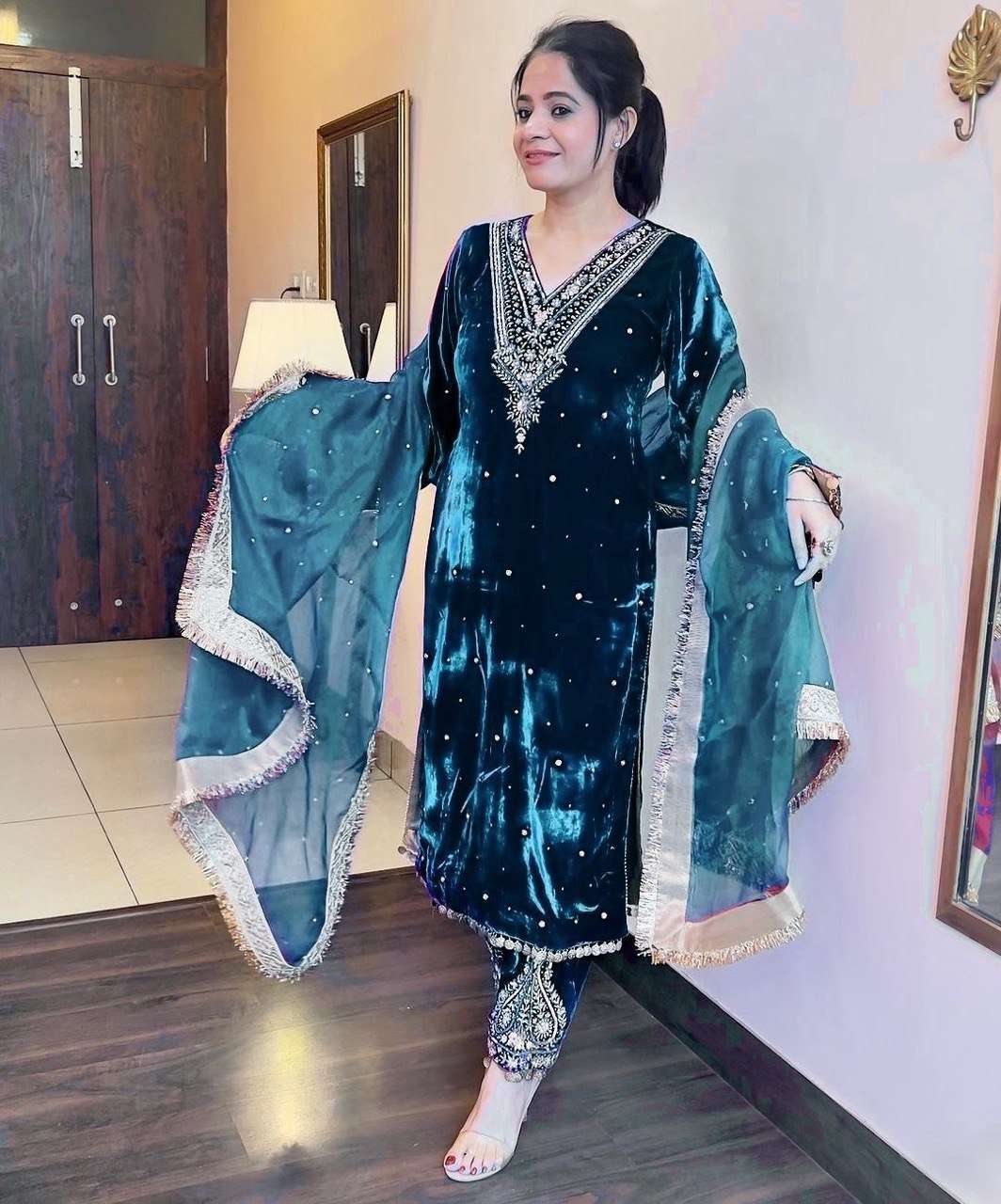 1158 Heavy Velvet Embroidered Indian Salwar Kameez Retailers
