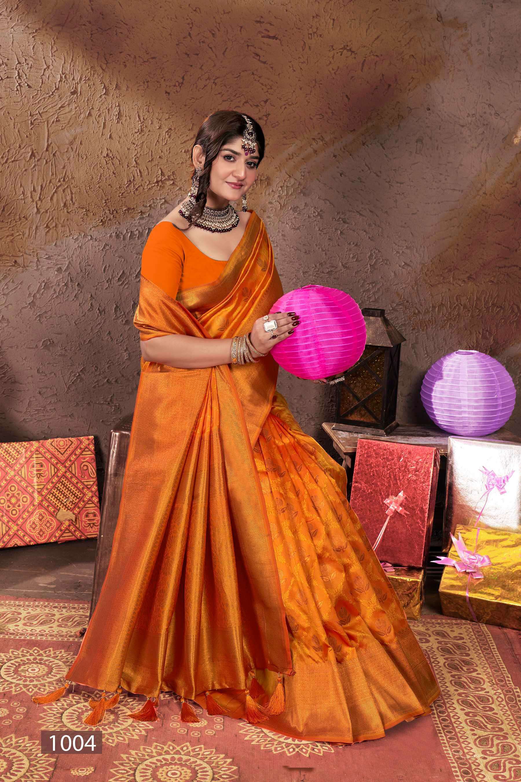 Saroj  Vinamra Vol - 2 50*600 Soft Silk Saree Plain Cotton Sarees