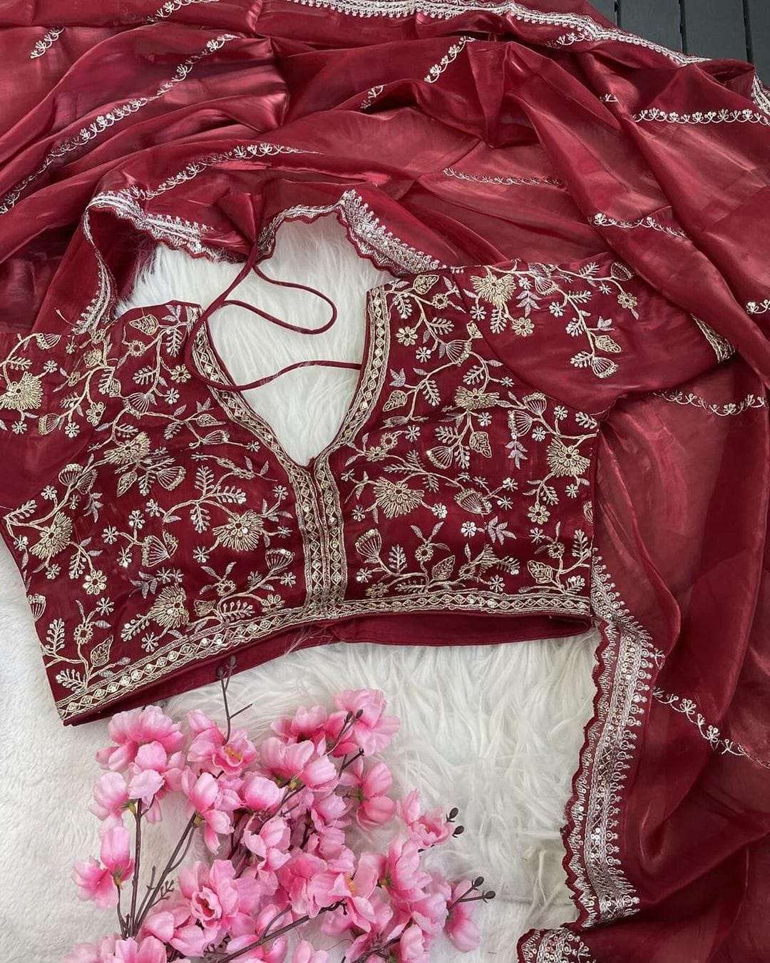 Soniya Beautiful Soft Zimmy Silk Saree Wholesale sarees online