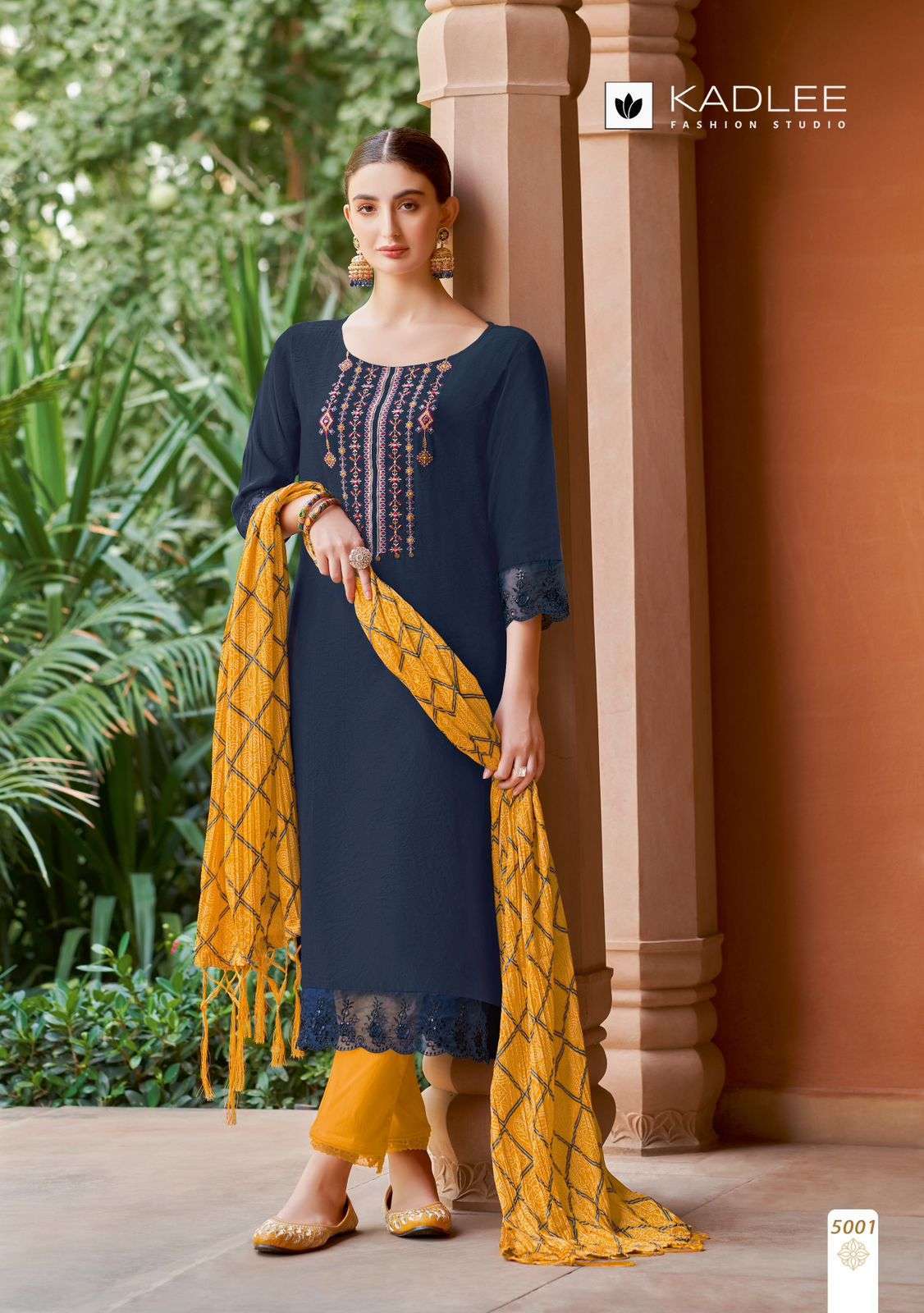 KADLEE AMRUTA Ladies kurti wholesale market in Surat