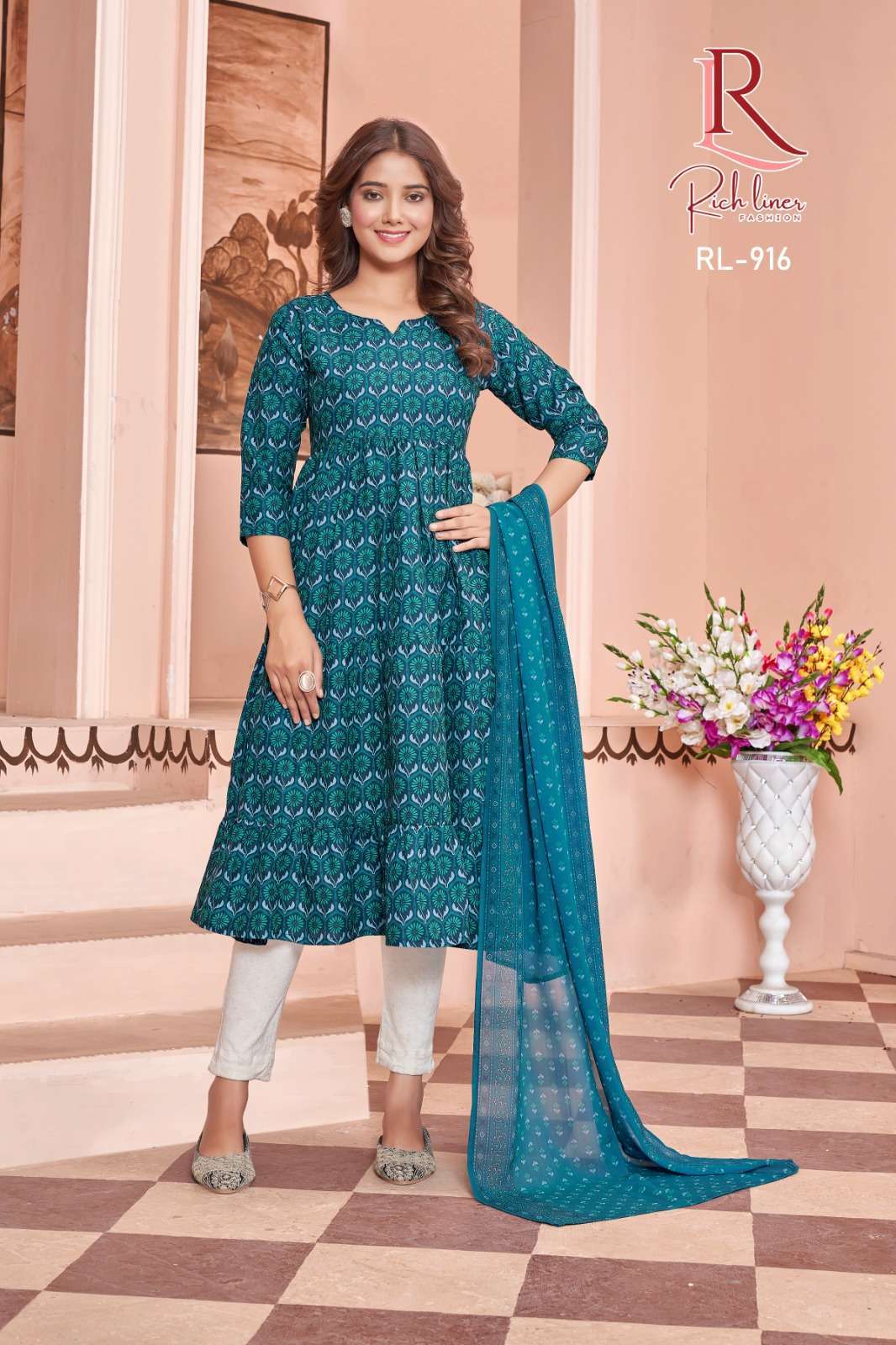 Multicolor 3/4th Sleeve New Designing Stylish Kurti, 5000 Per Month at Rs  425 in Jaipur