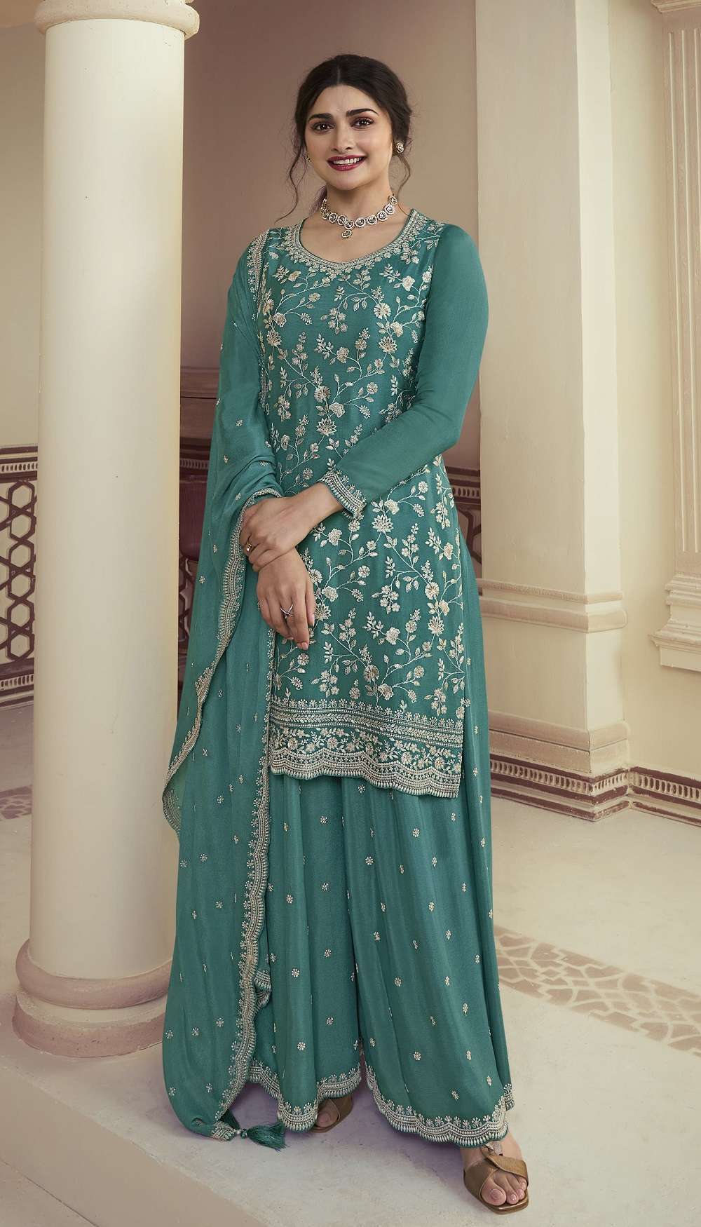 Vinay Kaseesh Suhaani Chinnon Embroidery Salwar Suits Surat Wholesale Salwar Kameez Catalogue