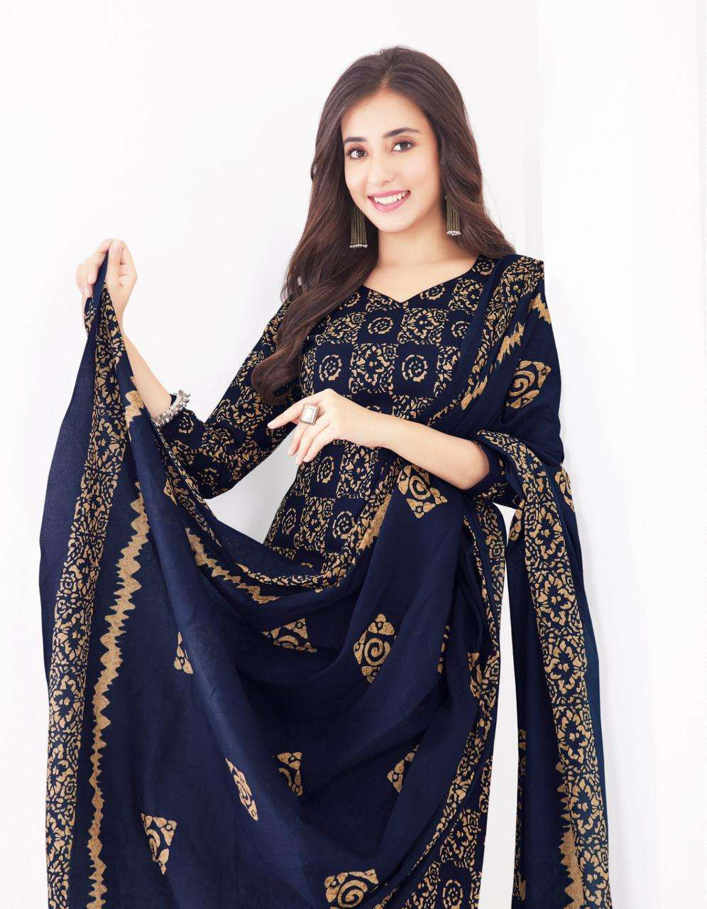 Baalar Kashmir Vol-1- Lawn Cotton Best dress material in Surat