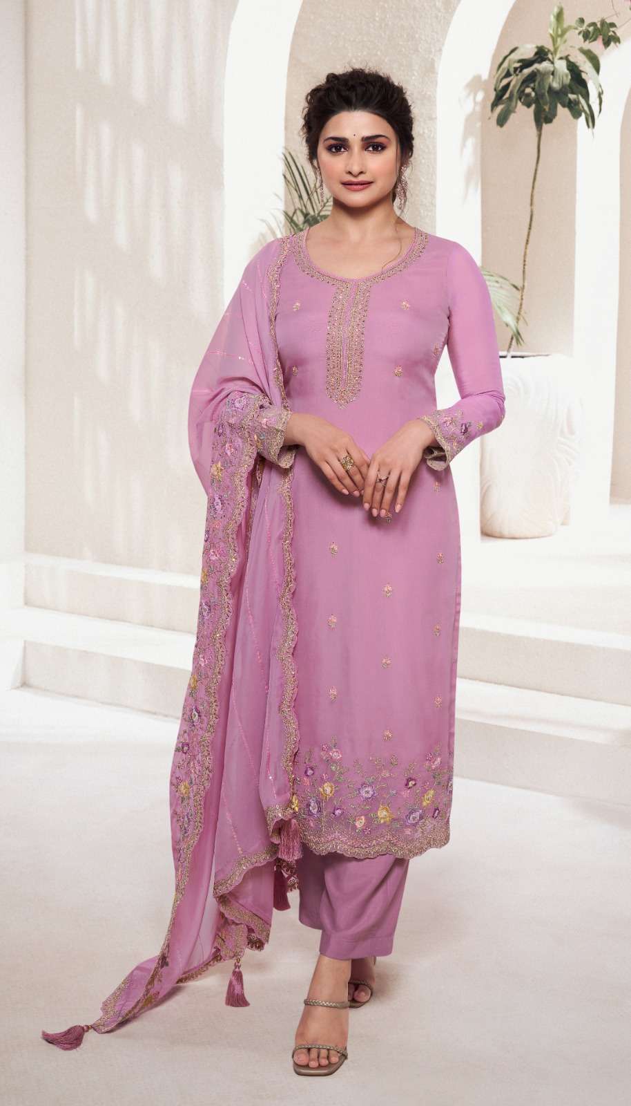 Vinay Kuleesh Kanishka Organza Embroidery Pakistani Salwar suit wholesalers in Surat