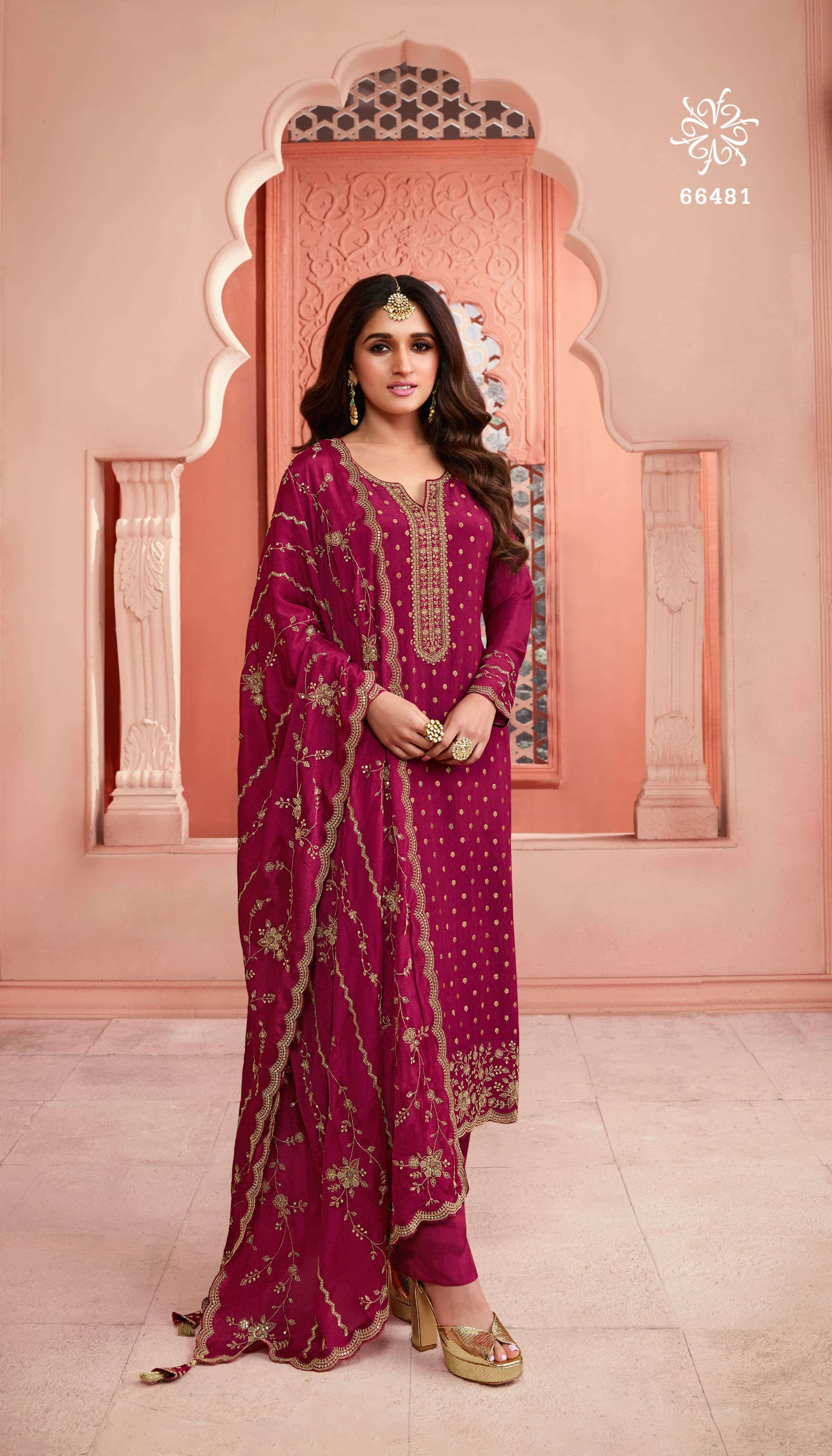 Vinay Kuleesh Swarnaa Hitlist Jacquard Embroidery Salwar Kameez Wholesale in Gujarat