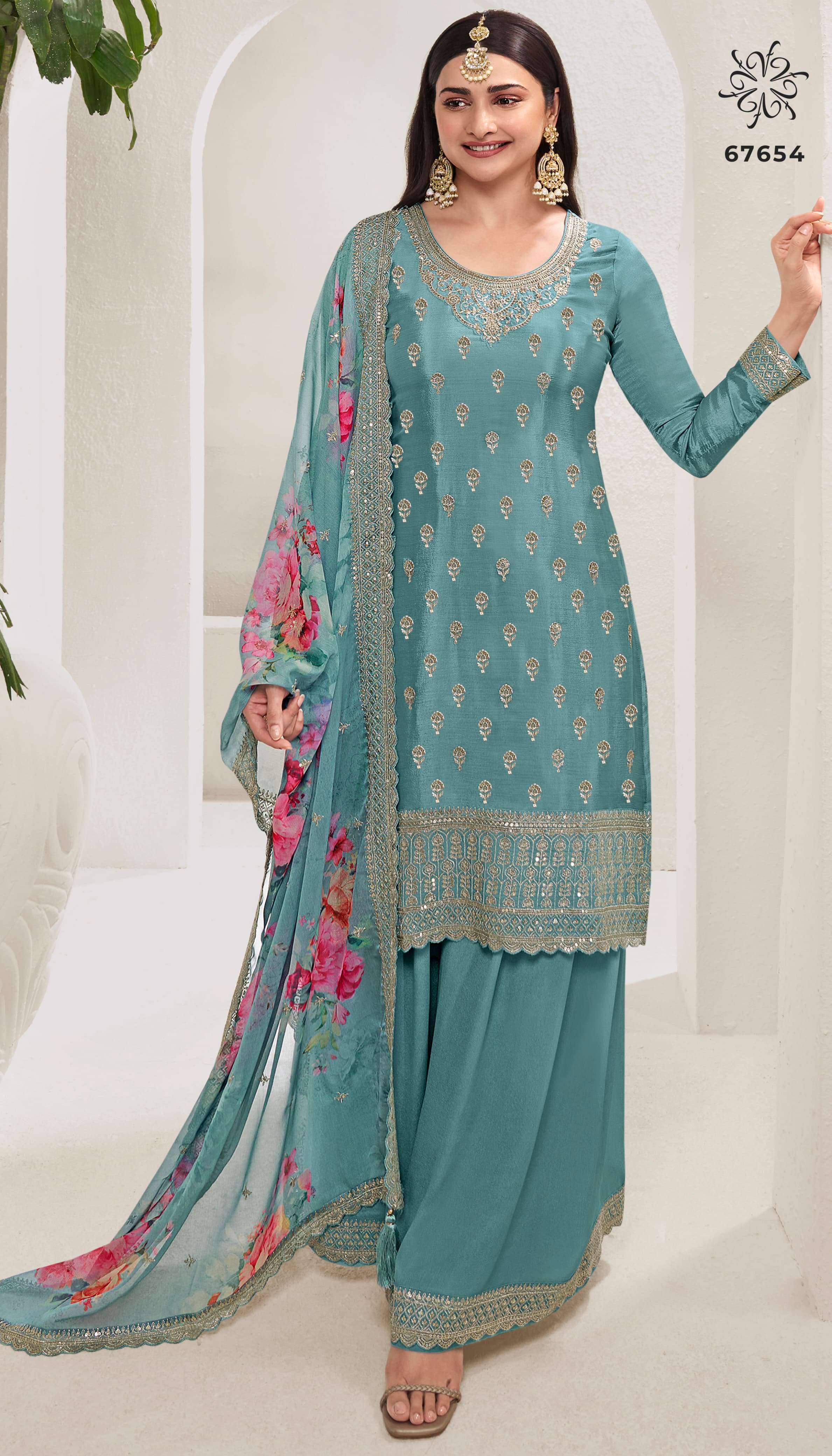 Vinay Kuleesh Shalini Embroidered salwar kameez manufacturers in Bangalore