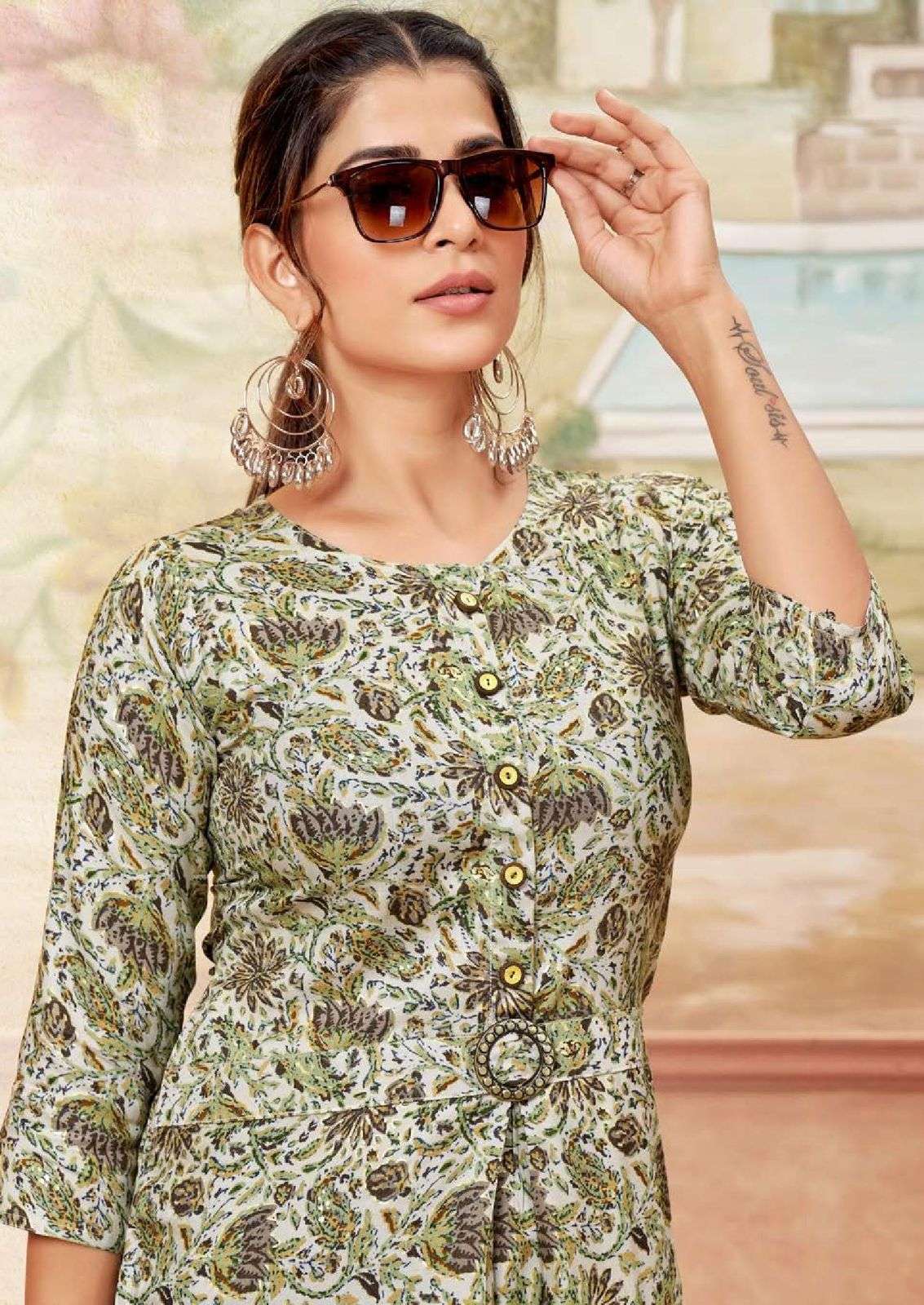 Hetvi JEENA Kurti wholesaler in Surat