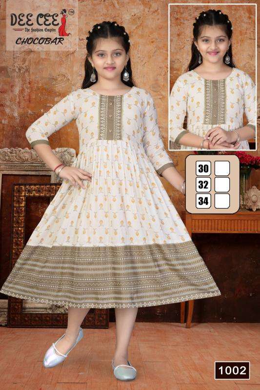 DEECEE CHOCOBAR kurti market in surat