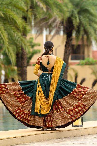 Rajwadi Vol - 10 D - 7076 NAVRATRI Lehenga CHOLI Traditional Indian clothing wholesale