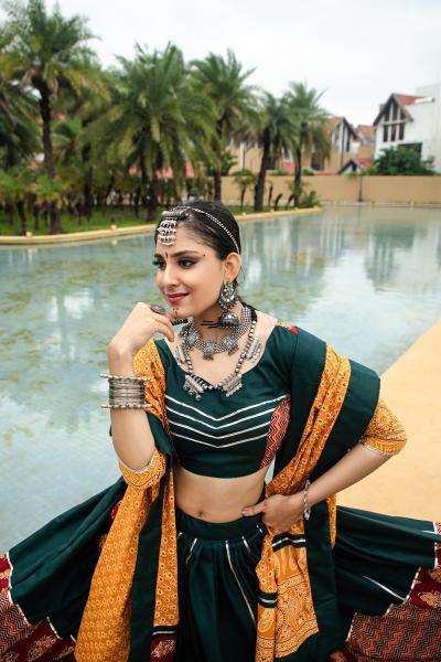 Rajwadi Vol - 10 D - 7076 NAVRATRI Lehenga CHOLI Traditional Indian clothing wholesale