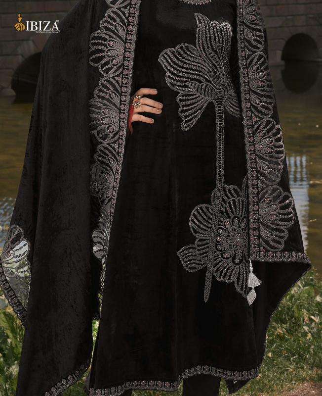 IBIZA Makhmal Designer Salwar Kameez Retailers in Hyderabad