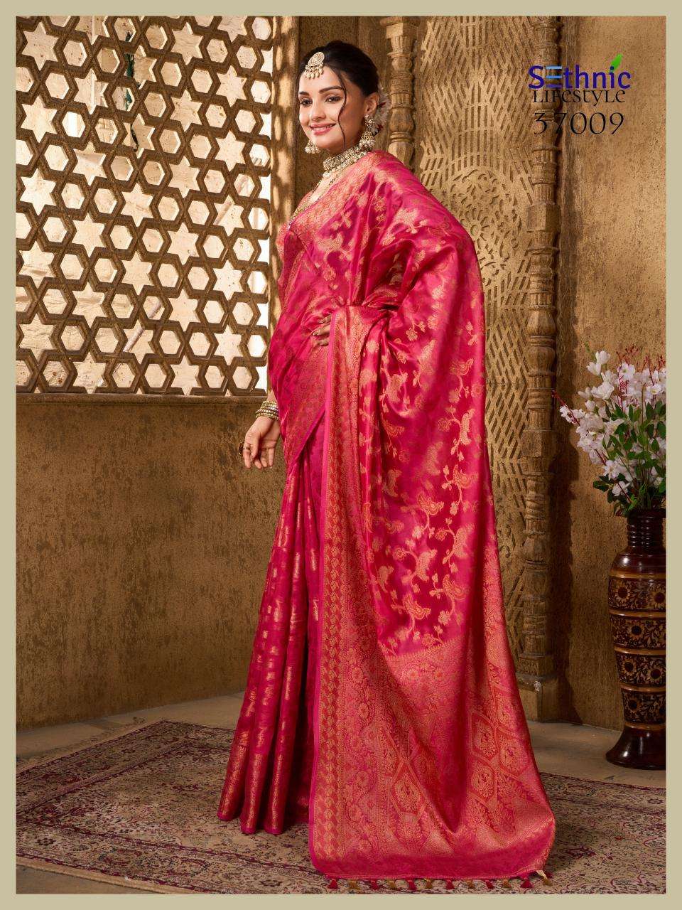 Sethnic Evogue 2 Saree market in Chandni Chowk