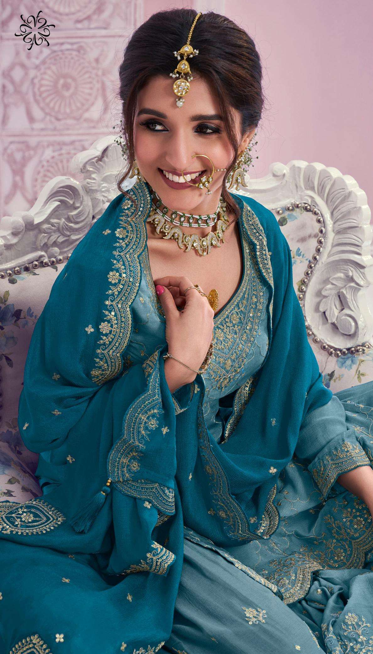 Vinay Kuleesh Rangrasiya Wholesale Salwar Kameez in Gandhi Nagar