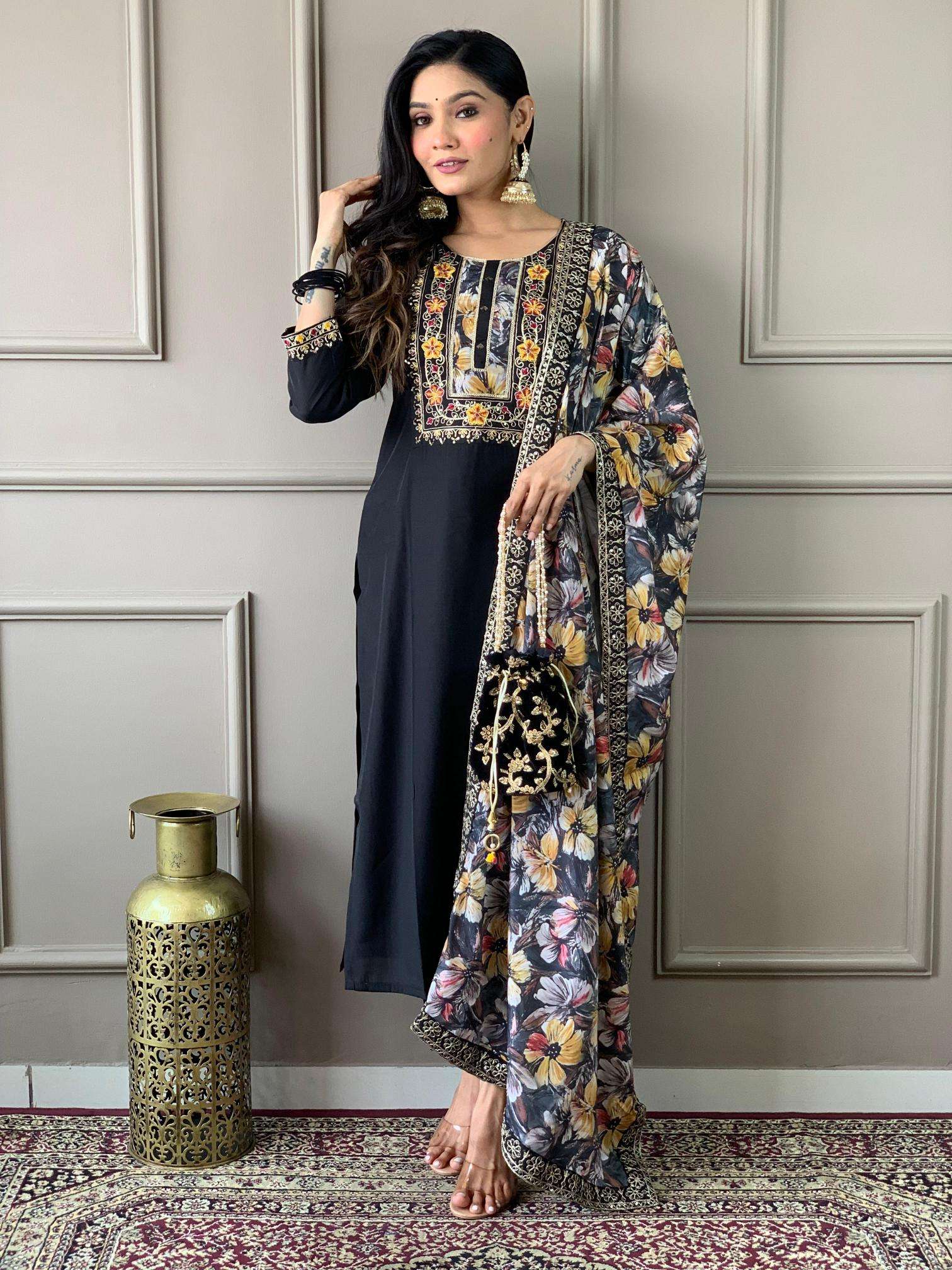 Vouch Hazel Ladies Kurti traders in gandhi nagar