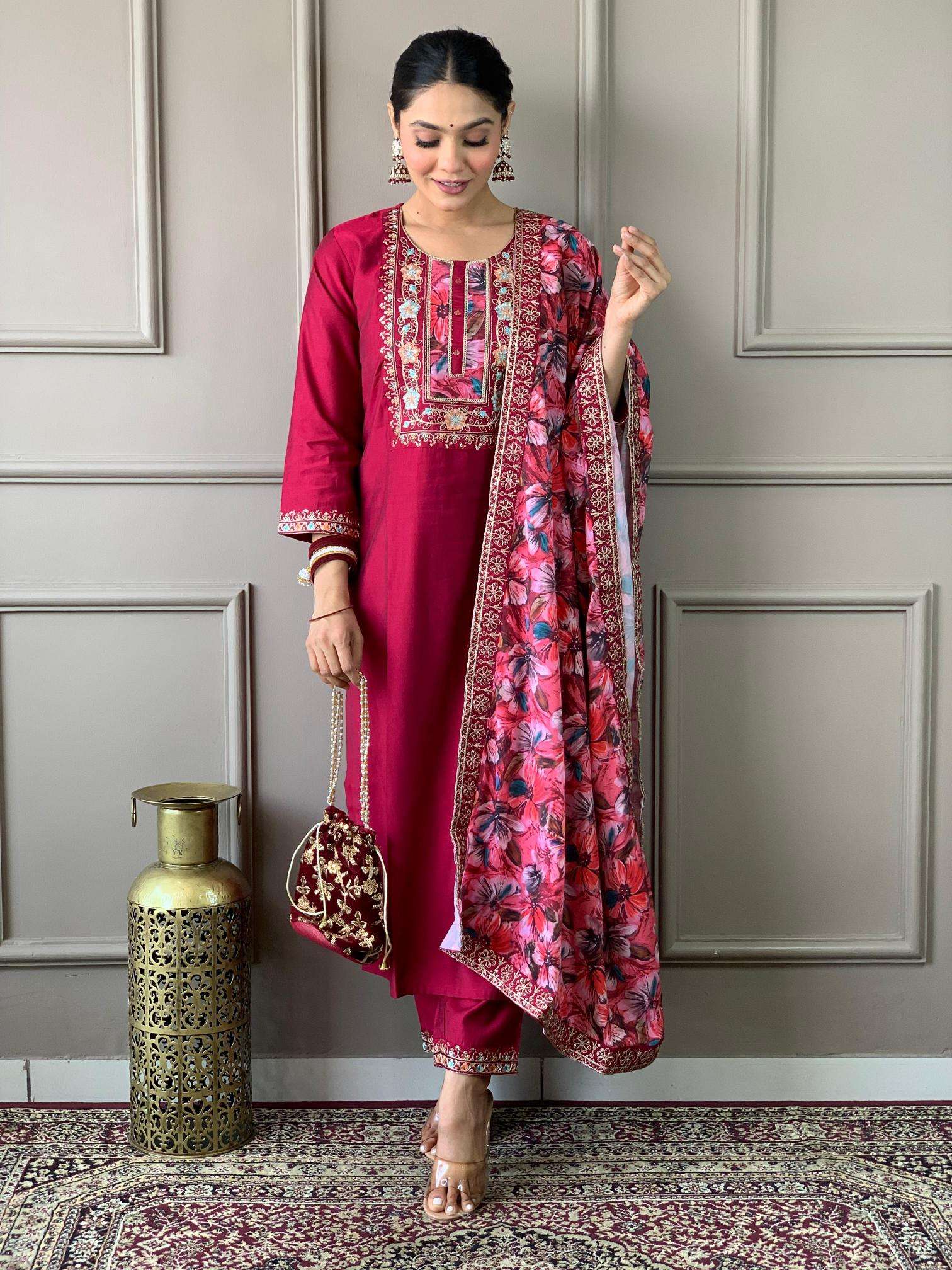 Vouch Hazel Ladies Kurti traders in gandhi nagar