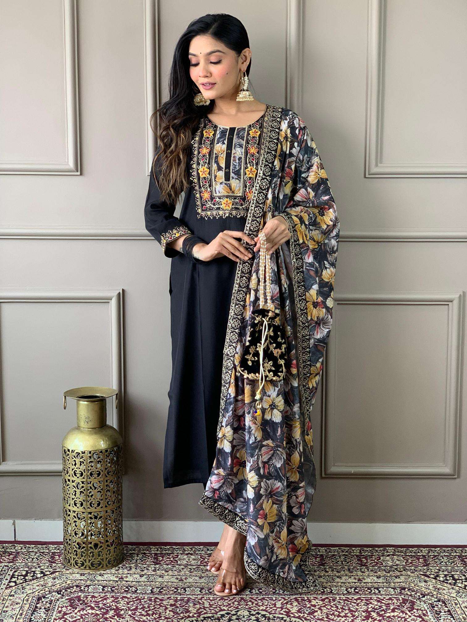 Vouch Hazel Ladies Kurti traders in gandhi nagar