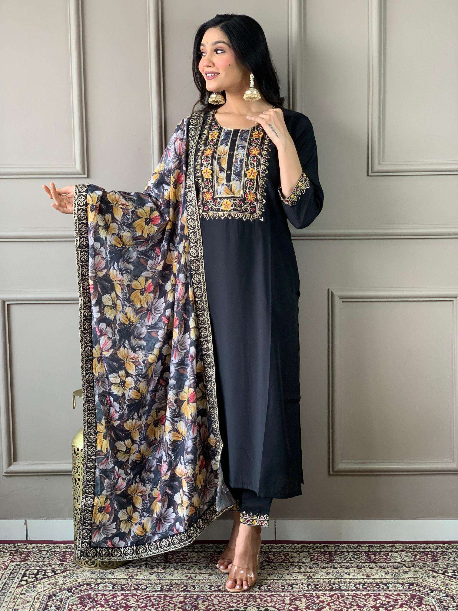Vouch Hazel Ladies Kurti traders in gandhi nagar