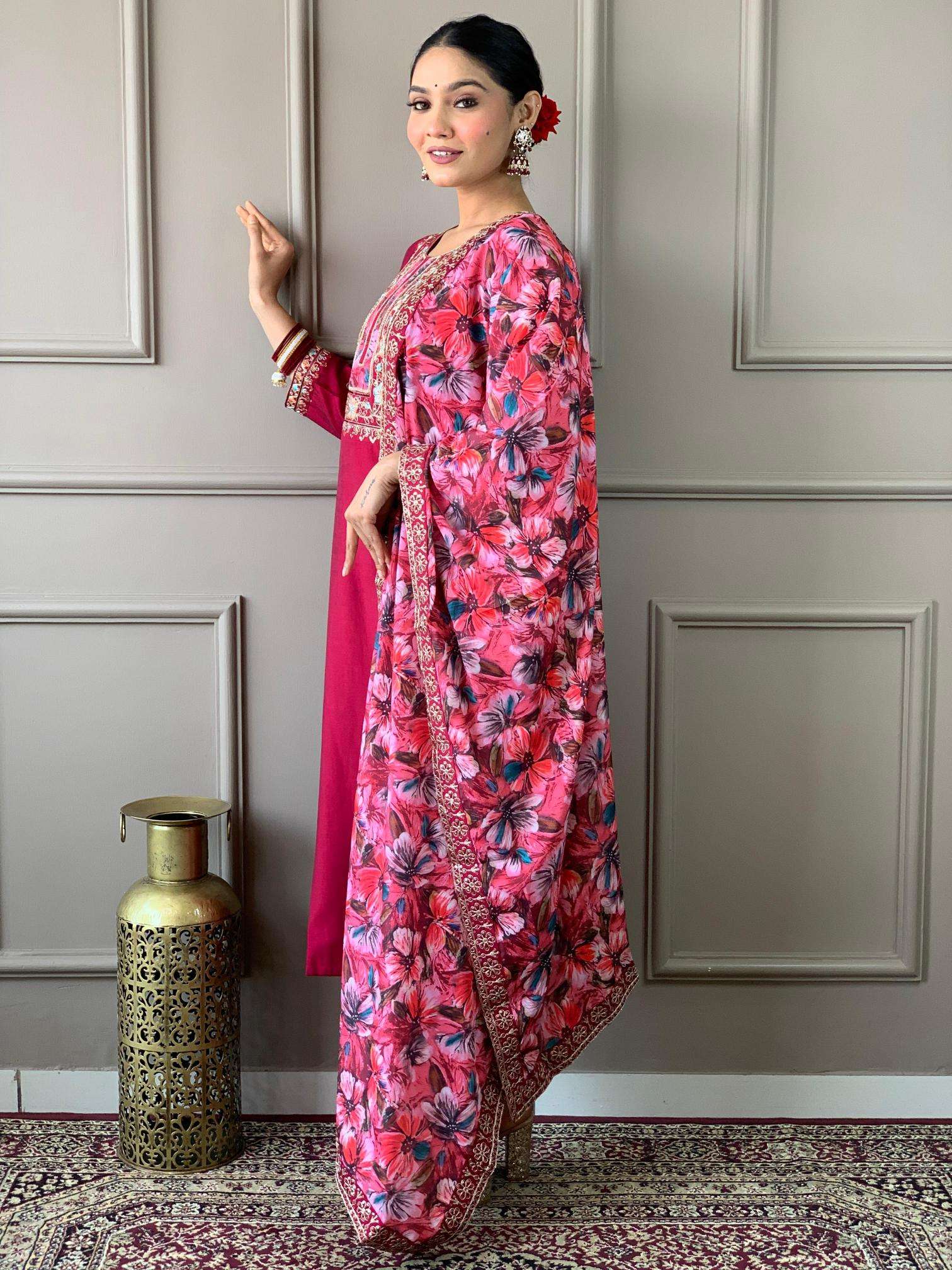 Vouch Hazel Ladies Kurti traders in gandhi nagar