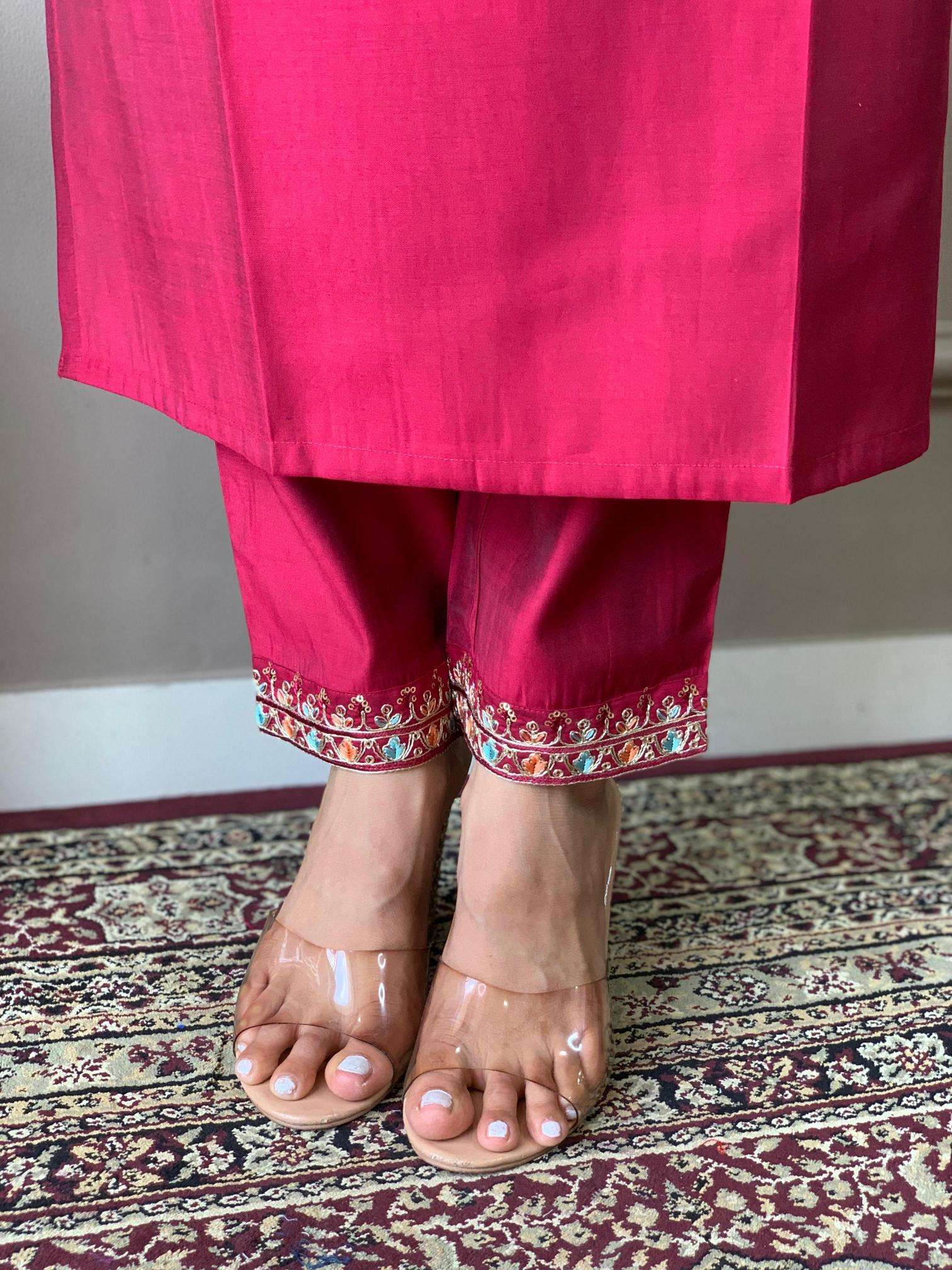 Vouch Hazel Ladies Kurti traders in gandhi nagar