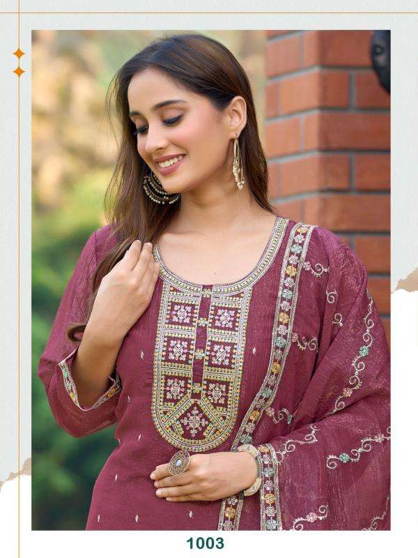 Aanchi hyatt crunchy short kurti manufacturers in surat