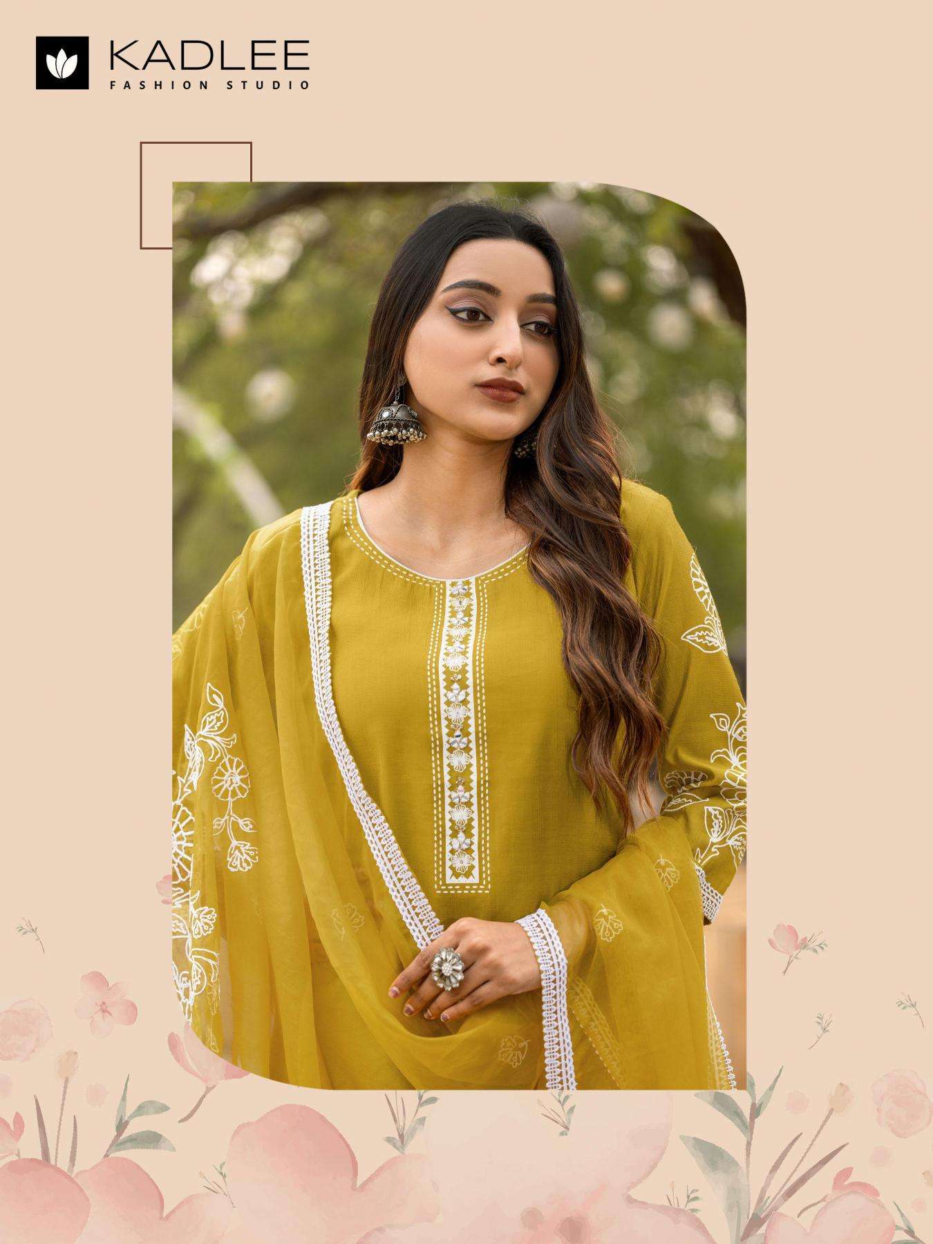 Kadlee Karwaa Kurti manufacturers in Surat