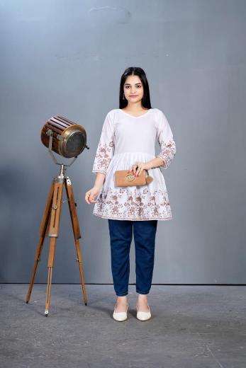 Maanvii heavy cotton short top kurti manufacturers in surat