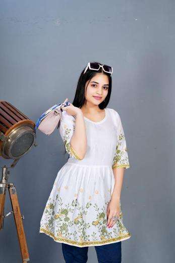 Maanvii heavy cotton short top kurti manufacturers in surat