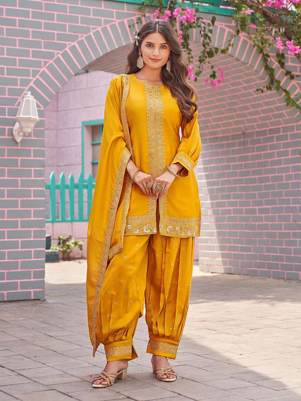 Aanchi malvika Designer kurtis in mumbai