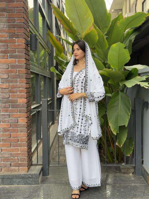 Astha faux georgette  Wholesale Pakistani salwar kameez in Kolkata