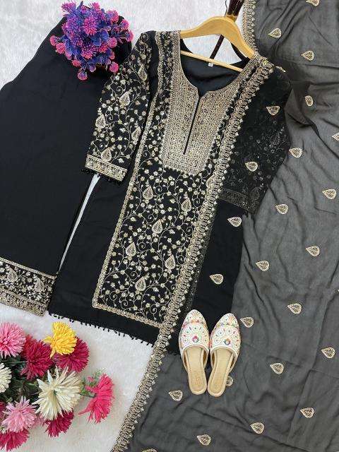 Astha presents star fox georgette Wholesale salwar kameez suppliers in Kolkata