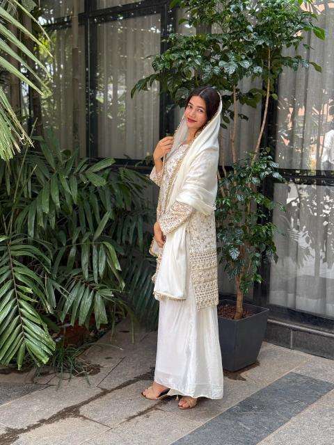 Astha pure chinon silk Wholesale Georgette Salwar Kameez in Hyderabad