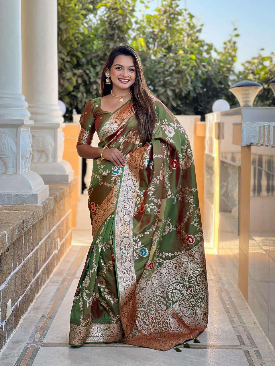 Banarasi-1 soft banarasi silk Saree wholesalers in Kolkata