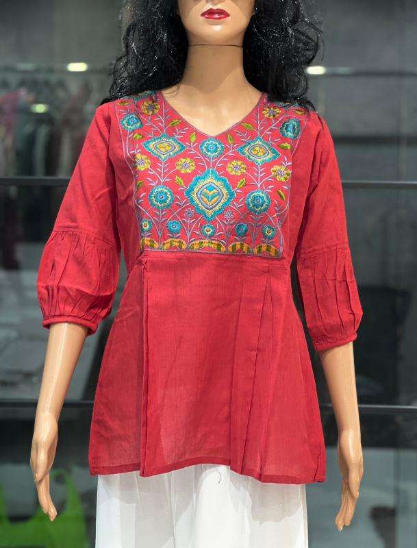Blue hills charmi cotton kurti manufacturer in surat