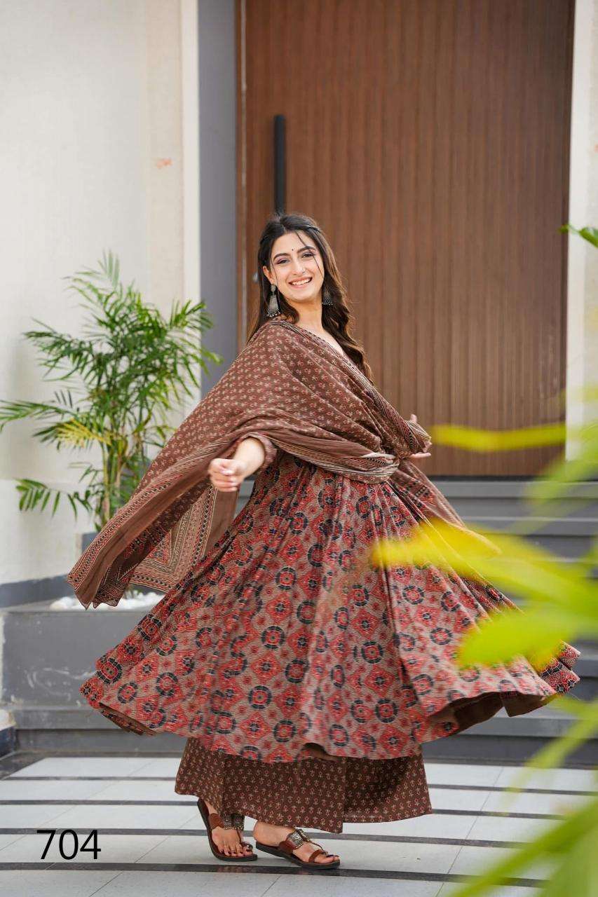 Clora vol 7 maslin digital print Kurti Catalogs in Ahmedabad