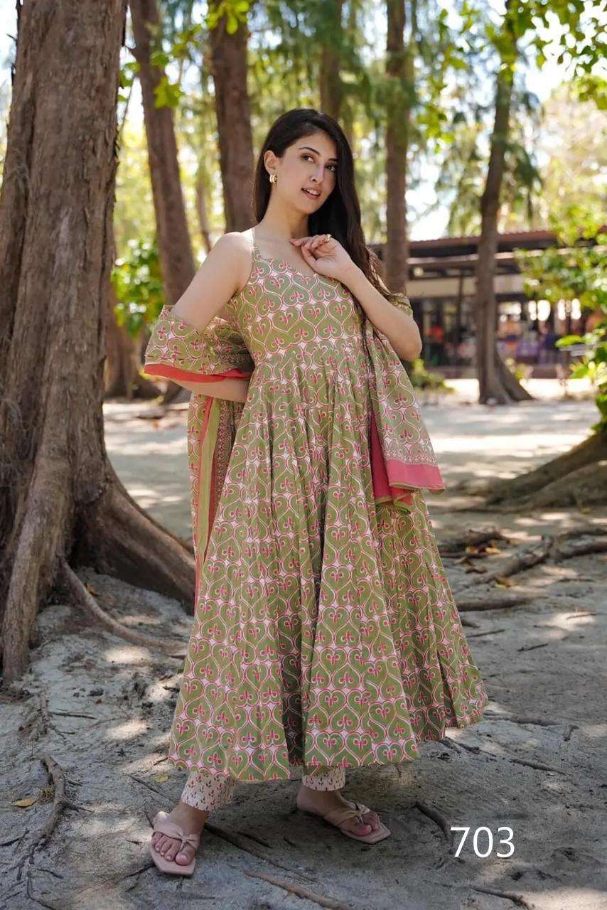 Clora vol 7 maslin digital print Kurti Catalogs in Ahmedabad