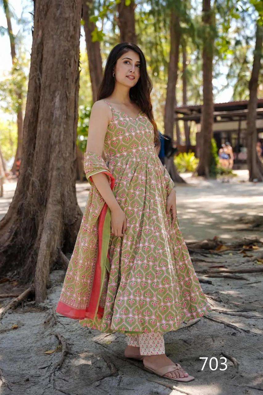 Clora vol 7 maslin digital print Kurti Catalogs in Ahmedabad
