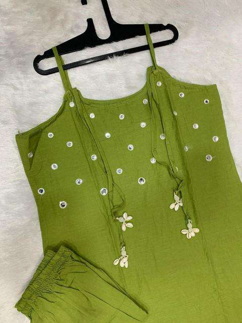 Cotton with beautiful white 4kodi Kurtis for women in Mumbai
