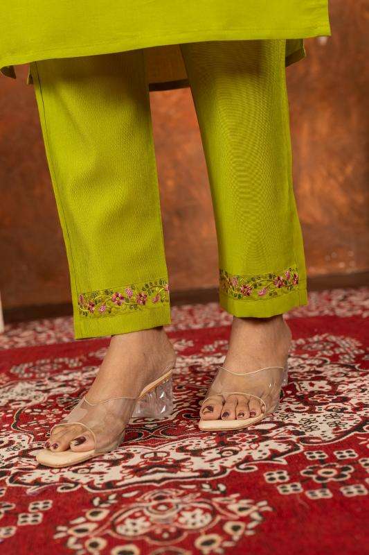 Diva elegant straight  Designer kurtis in bulk Gujarat