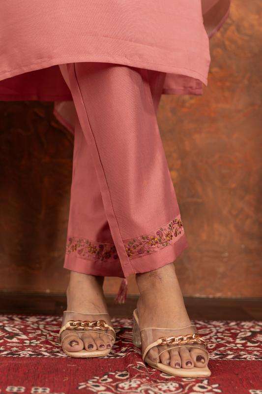 Diva elegant straight  Designer kurtis in bulk Gujarat