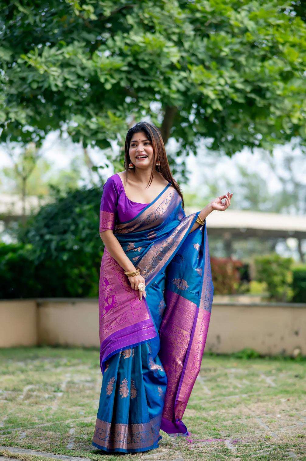 Kapdathread Soft banarasi katan silk pattu Designer saree wholesaler in Kolkata