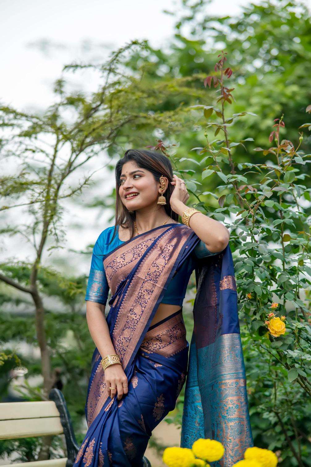 Kapdathread Soft banarasi katan silk pattu Designer saree wholesaler in Kolkata