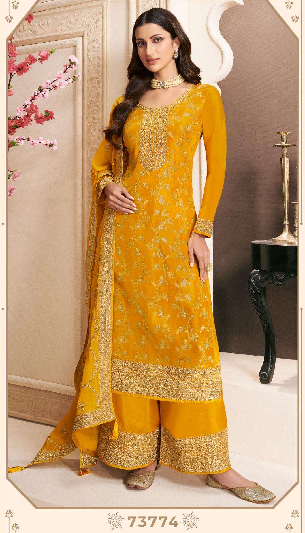 Kuleesh khanak monga silk Indian wholesale salwar kameez