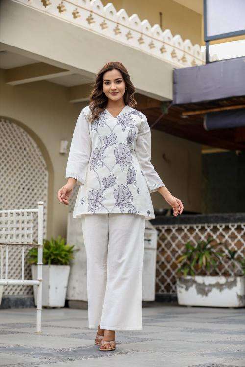 Premium quality cotton flex coord set Wholesale kurtis Kolkata