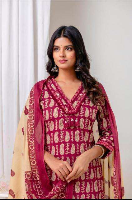 Premium quality cotton work Ladies kurtis wholesale in Surat